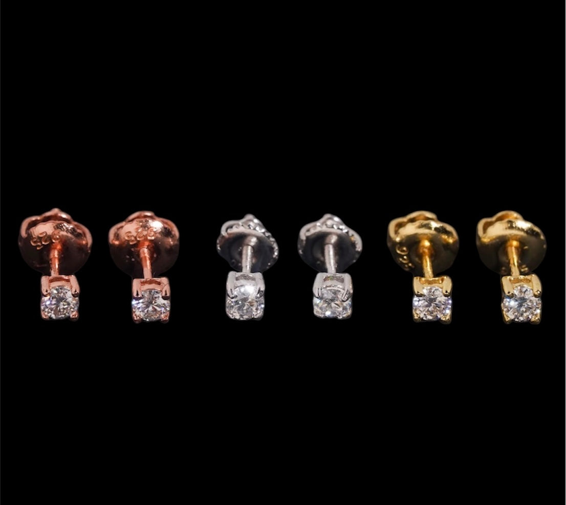 VVS SOLITAIRE DIAMOND EARRINGS